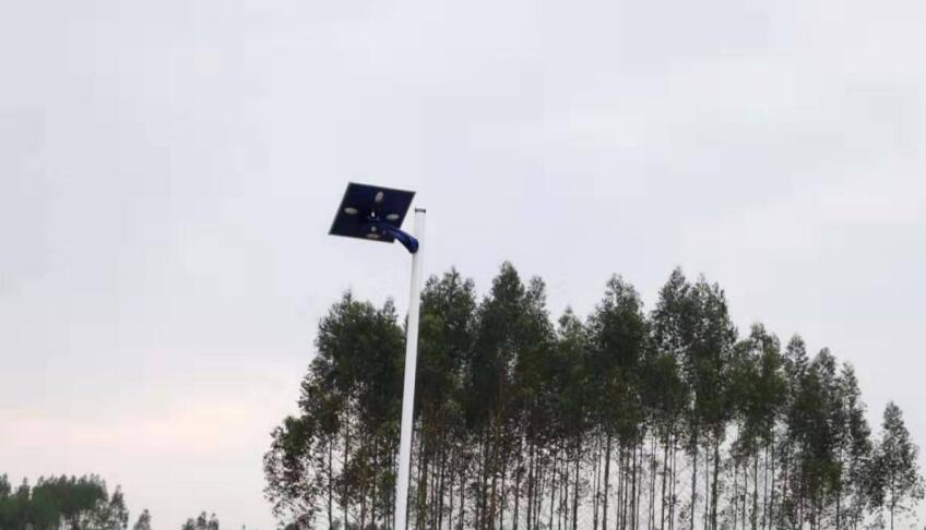 太陽(yáng)能路燈電池串聯(lián)技術(shù)說(shuō)明