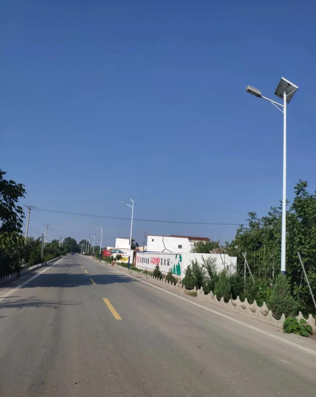 云鵬燈〡九萬里風安稅駕，云鵬今悔不卑飛