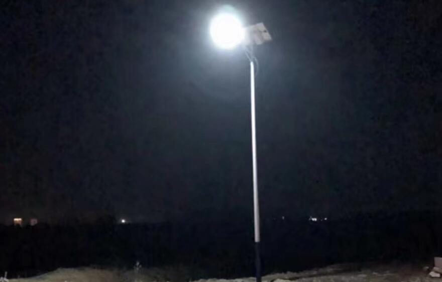 太陽能路燈燈桿如何選擇？